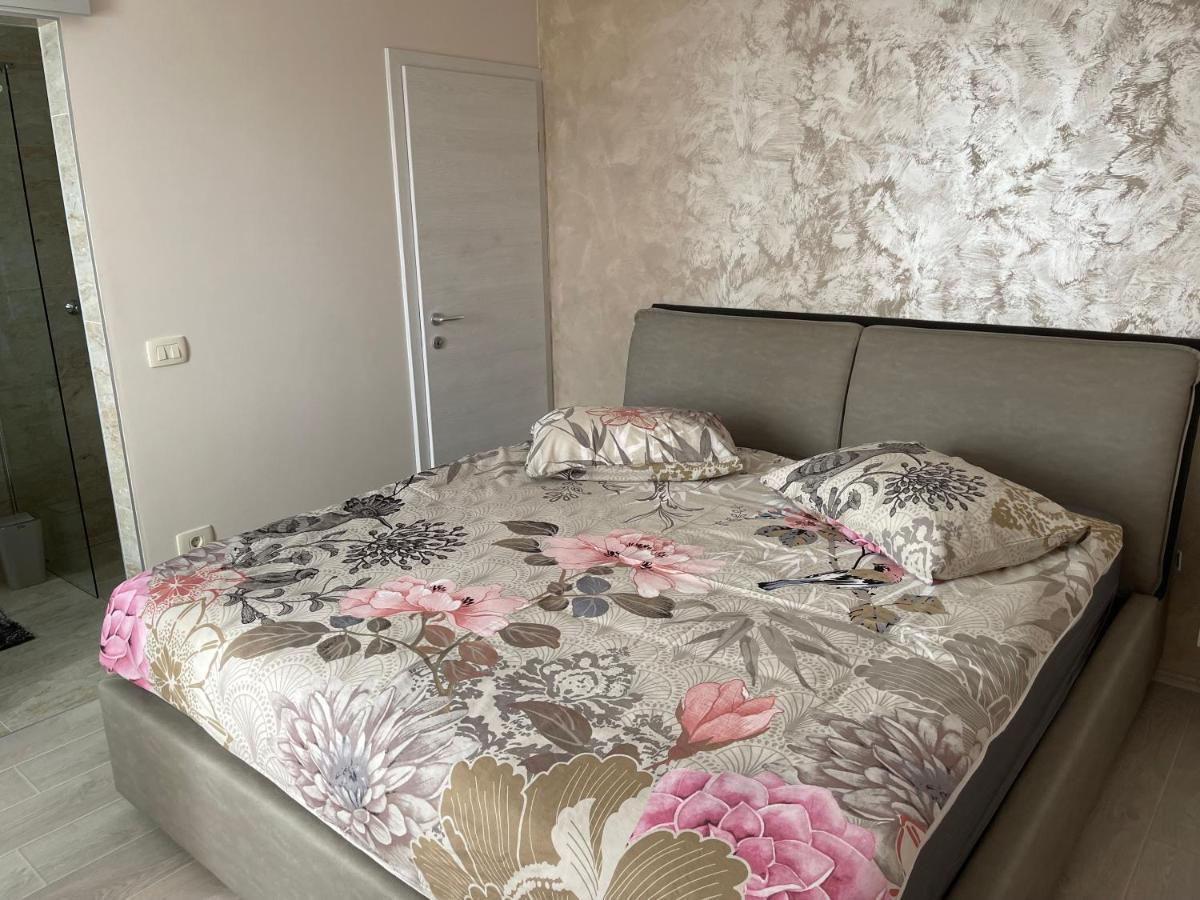 Apartments Barbara อูมัค ภายนอก รูปภาพ